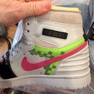 NWOT Nike Bull Airs "Shoe Boy" Sneakers Size 10